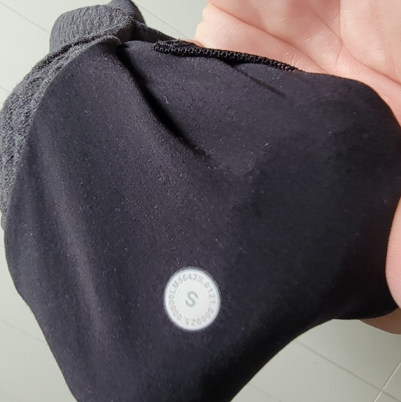 Lululemon Sweats - Picture 2 of 4